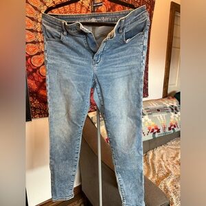 American eagle high rise jegging light jeans women’s 12 short